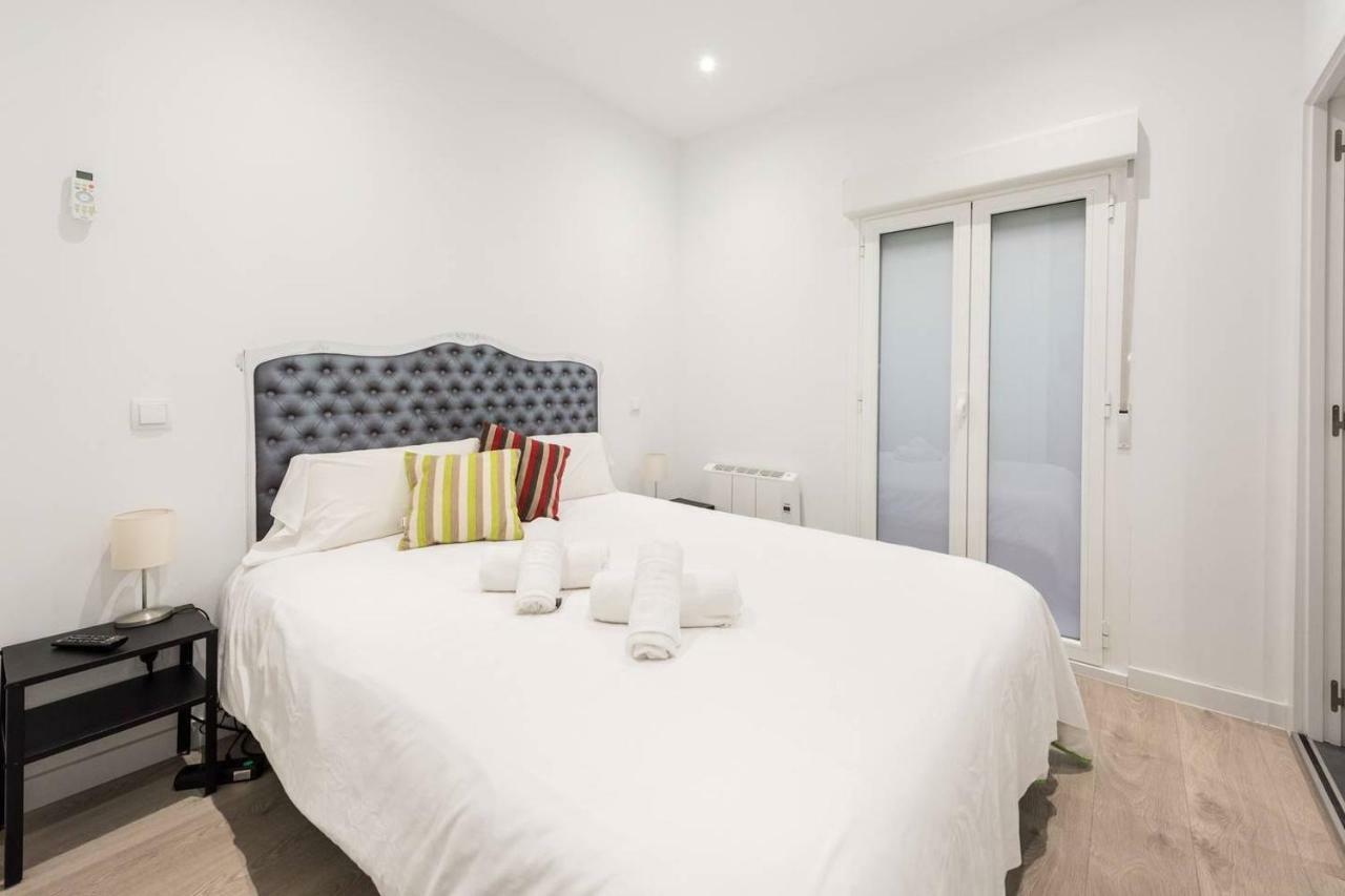Modern With Ideal Location Next To Atocha Station Madrid Bagian luar foto