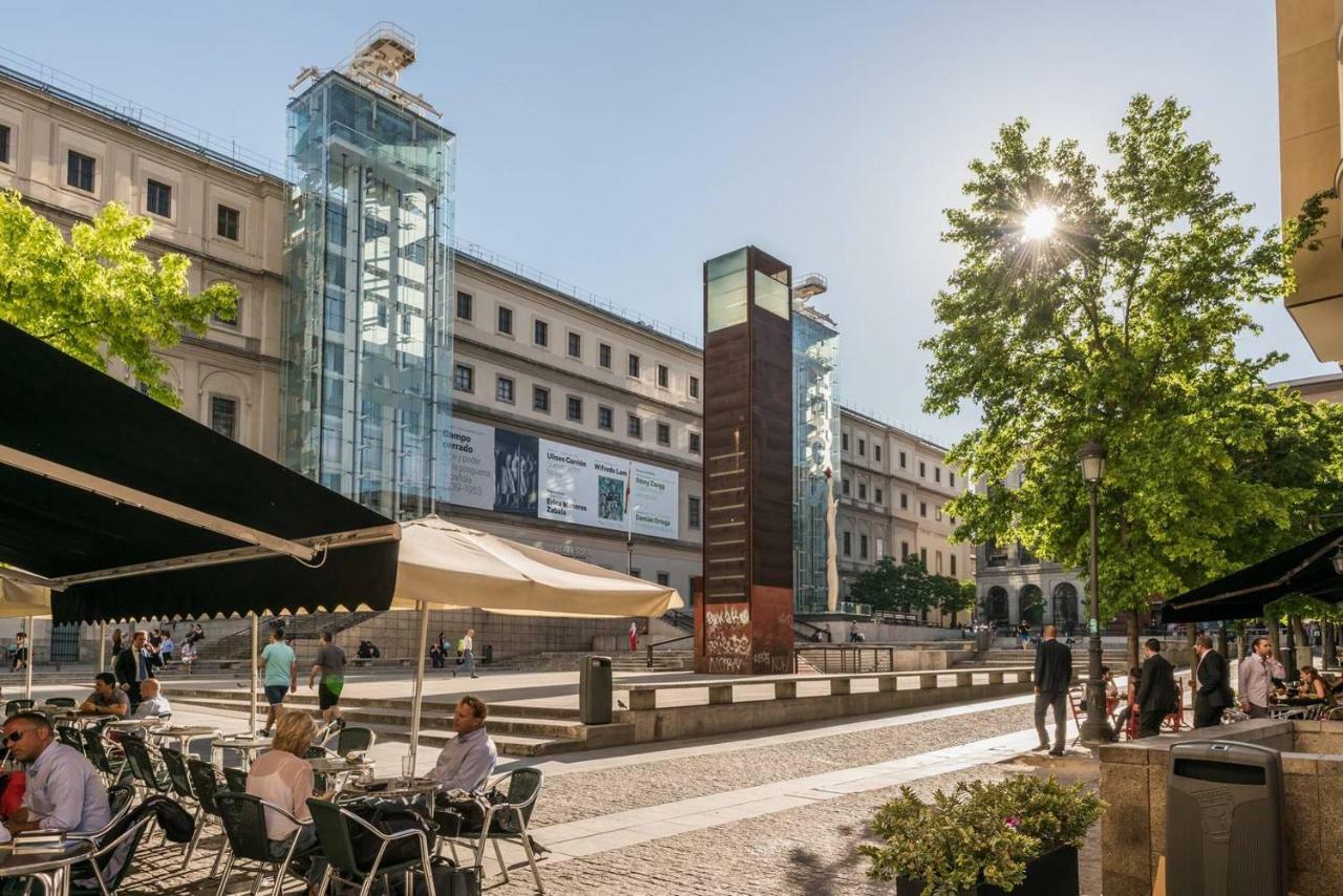 Modern With Ideal Location Next To Atocha Station Madrid Bagian luar foto