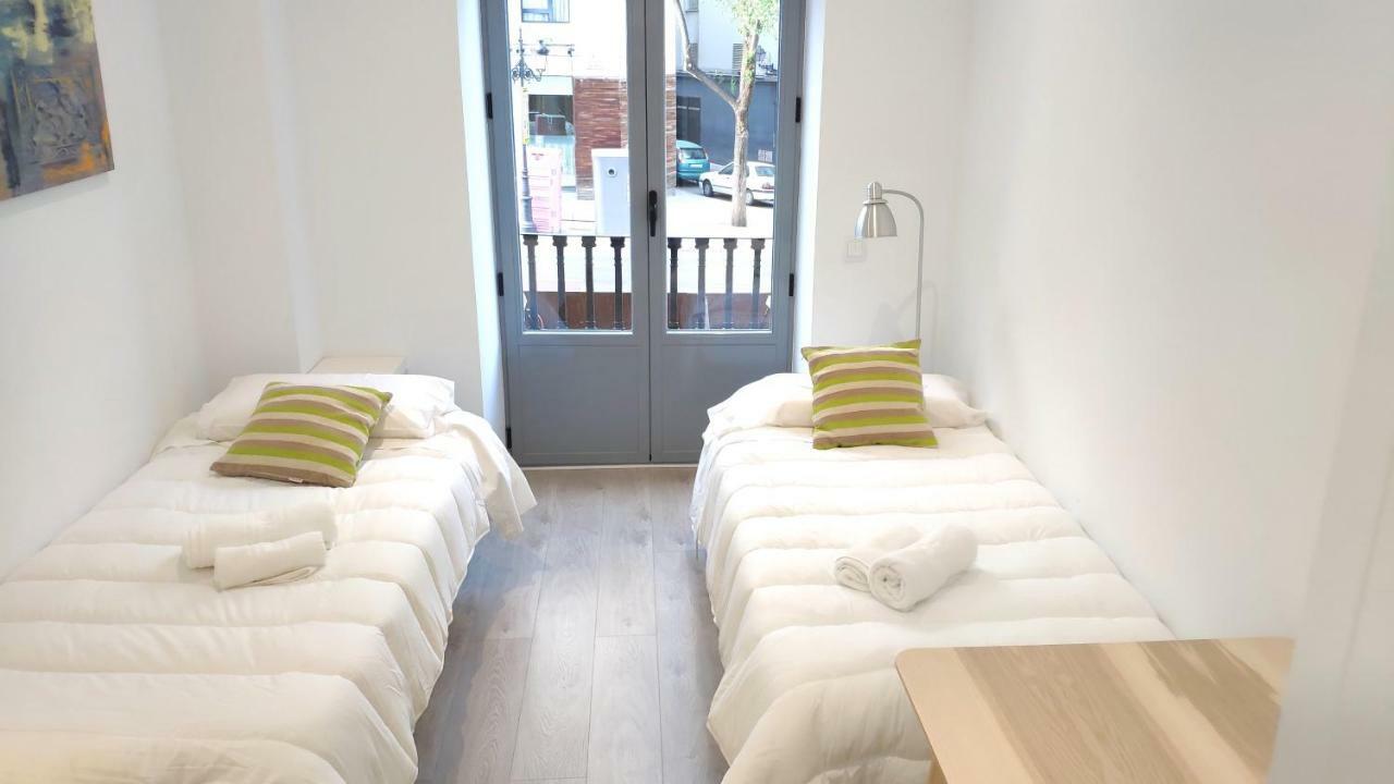 Modern With Ideal Location Next To Atocha Station Madrid Bagian luar foto